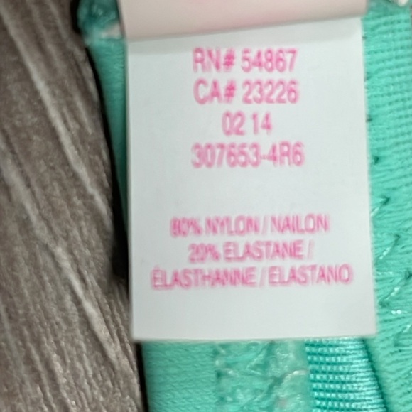 Victoria’s Secret Bikini Ruffle Cheeky Bottom Ruffle Halter Aqua Floral M/34C - Picture 15 of 16